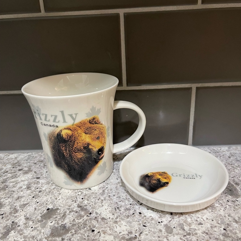 Canada Bear Mug and Saucer Set - White